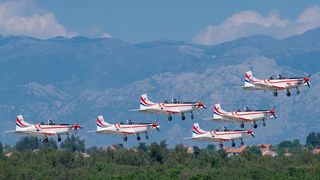 Krila Oluje predstavila novi letački program i dva nova člana