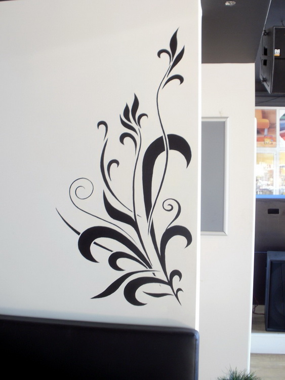 Dino Dević: Zidni murali