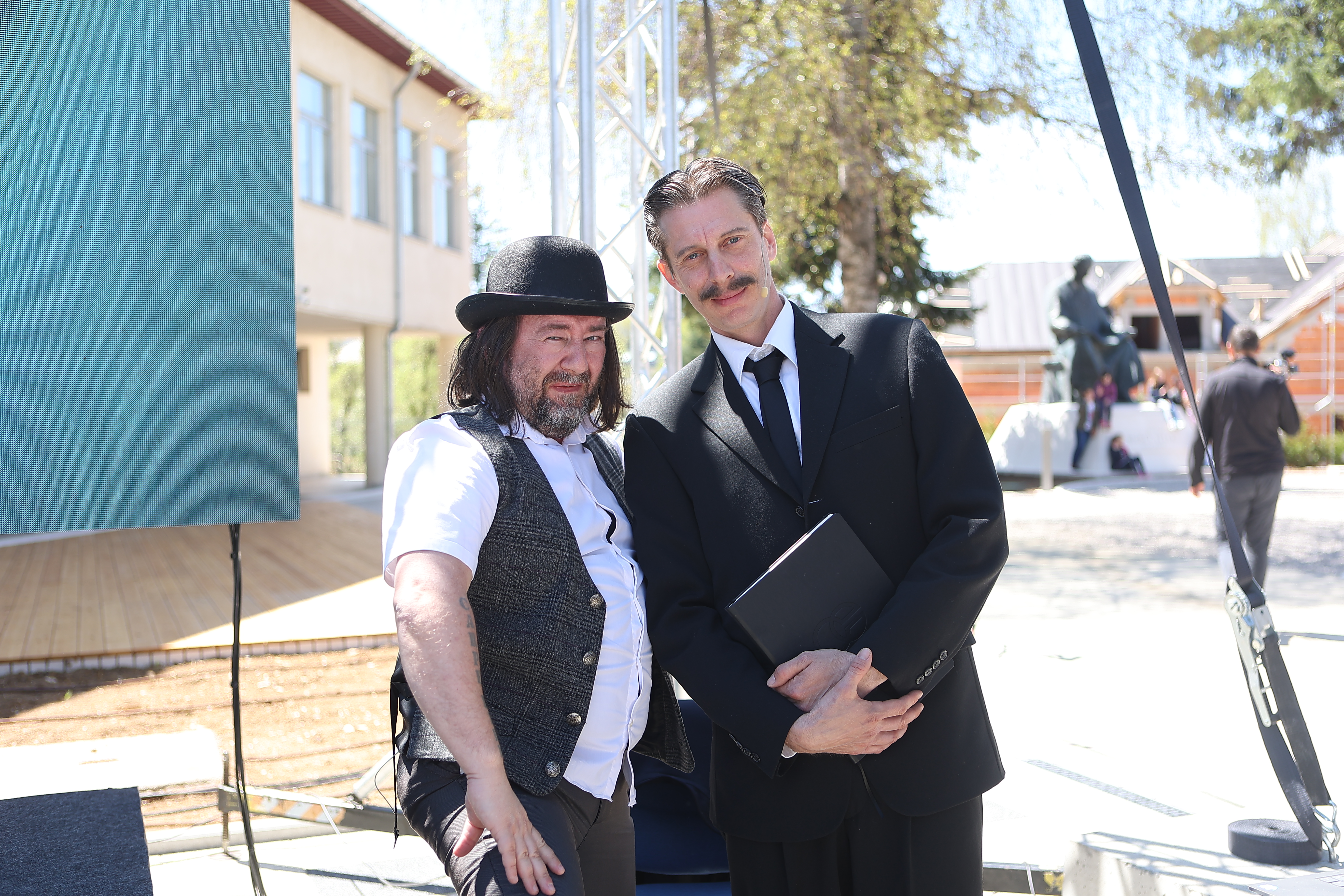 Spomenik Nikole Tesle vratio se u Gospić