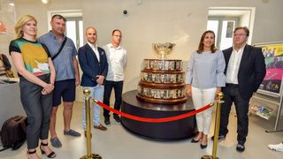 U Turističko informativnom centru predstavljen trofej Davis Cupa U Turističko informativnom centru predstavljen trofej Davis Cupa