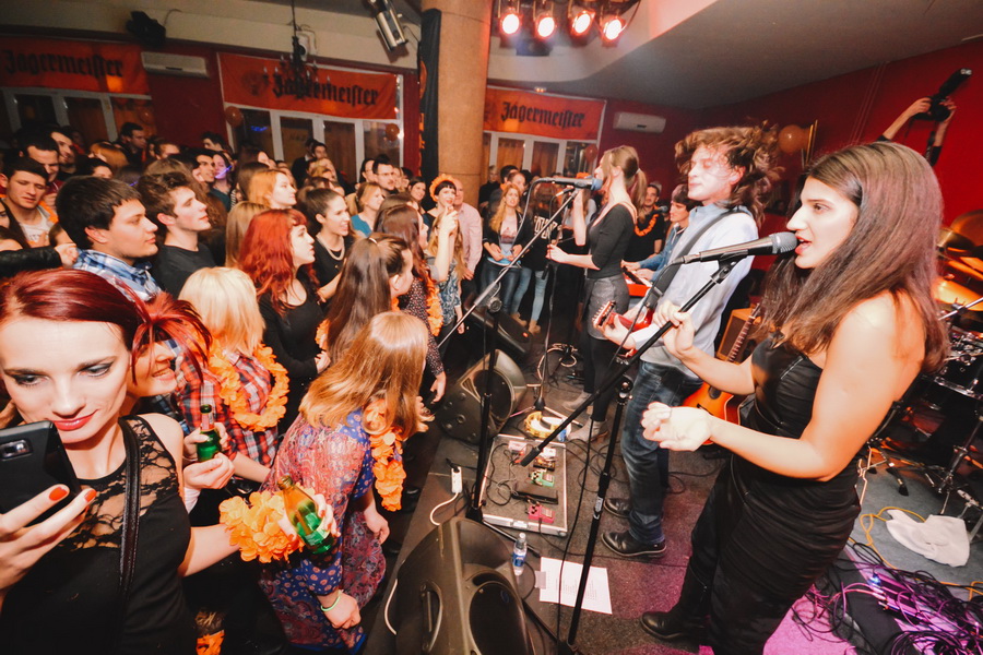 Silente @ Qbar, foto: Iva Perinčić Silente @ Qbar, foto: Iva Perinčić