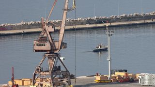 Izmještanje mine iz riječke luke