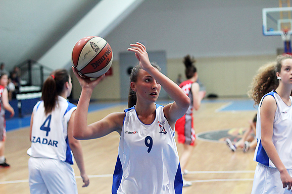 Kadetkinje : ŽKK Zadar – ŽKK Novi Zagreb (foto:Saša Čuka)
