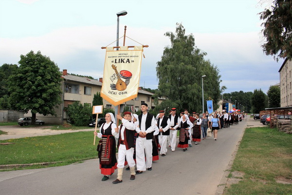 Seoska olimpijada i Smotra folklora u Ličkom Osiku. Foto: Marko Mane Ledenko
