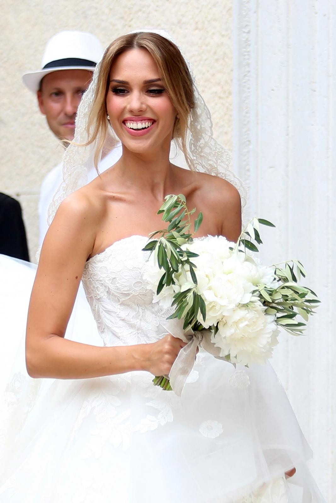 Franka Batelić osim glazbene karijere uskoro će dobiti diplomu pravnice