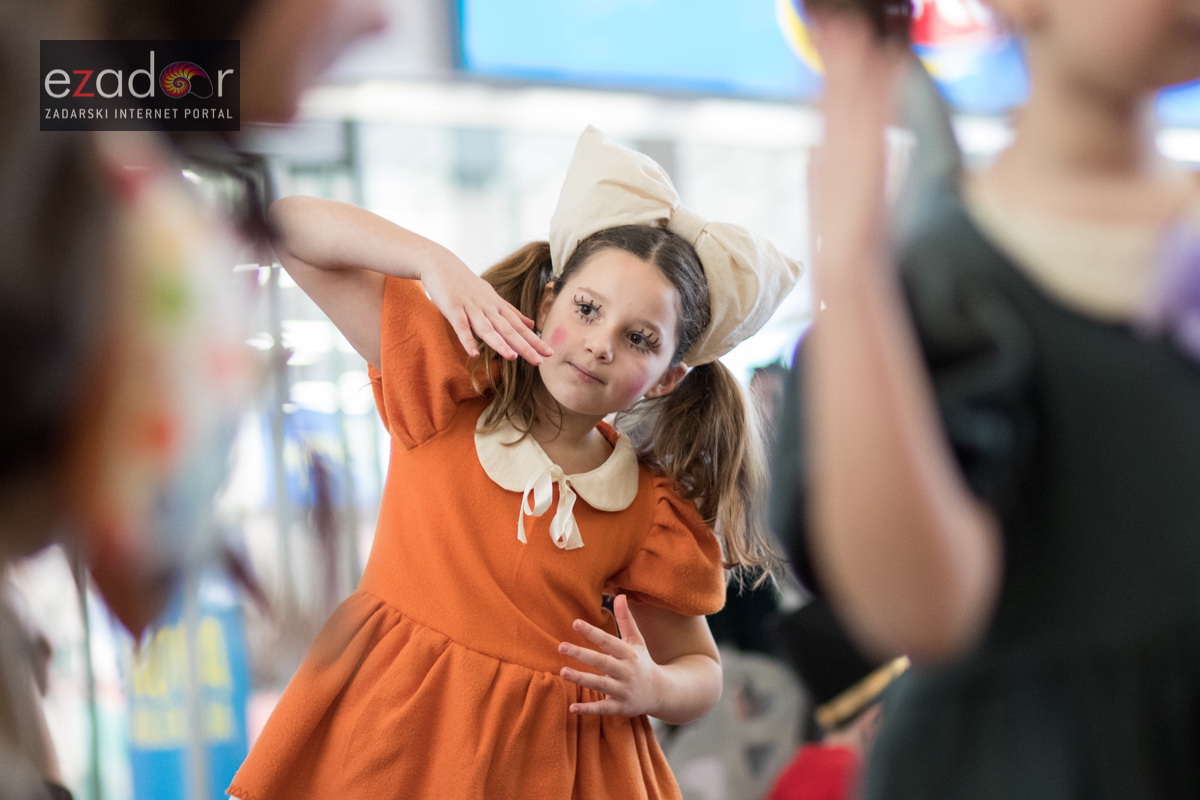 Plesni karneval u City Galleriji Plesni karneval u City Galleriji