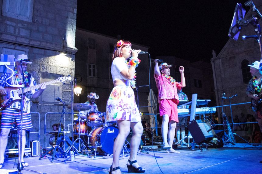 Paški Ljetni karneval 2017