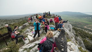 Drugi Planinarski pohod “Hajdemo do Vrane” 2. travnja 2016. Foto: Vinko Pešić