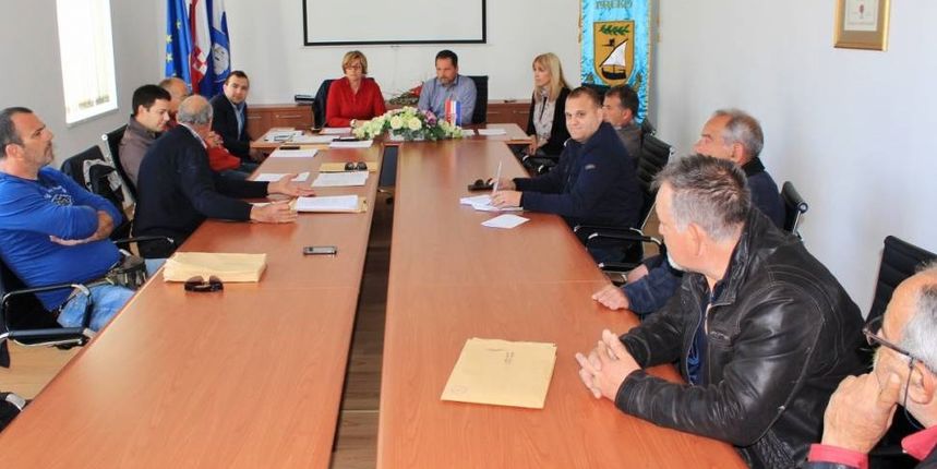 Općinsko vijeće, Preko