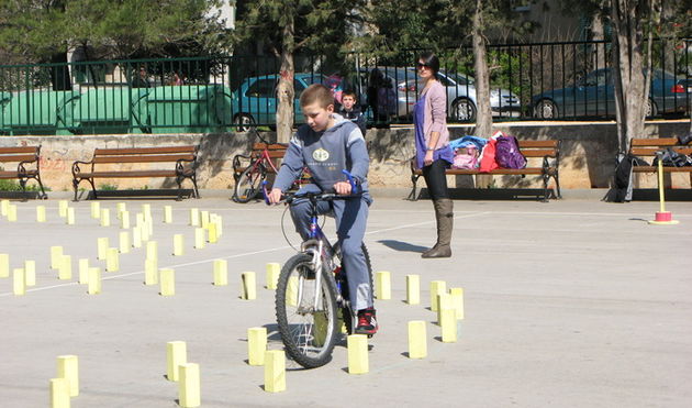 OS Sime Budinica: Testiranje ucenika biciklista o sigurnosti u prometu