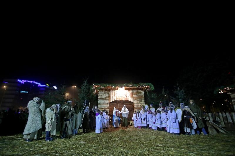 Zagreb – Zupa bl. Ivana Merza u sklopu zivih jaslica na krizanju Zagrebacke avenije i Zagrebacke ulice organizirala je “Rodjenje Bozica u Spanskom”, scenski prikaz Isusova rodjenja. Photo: Igor Kralj/PIXSELL