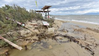 Čuvena ninska plaža Ždrijac teško stradala u poplavi