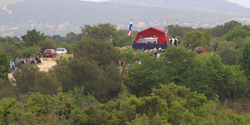 Svečana misa na Petrini i blagoslov bibinjskog polja