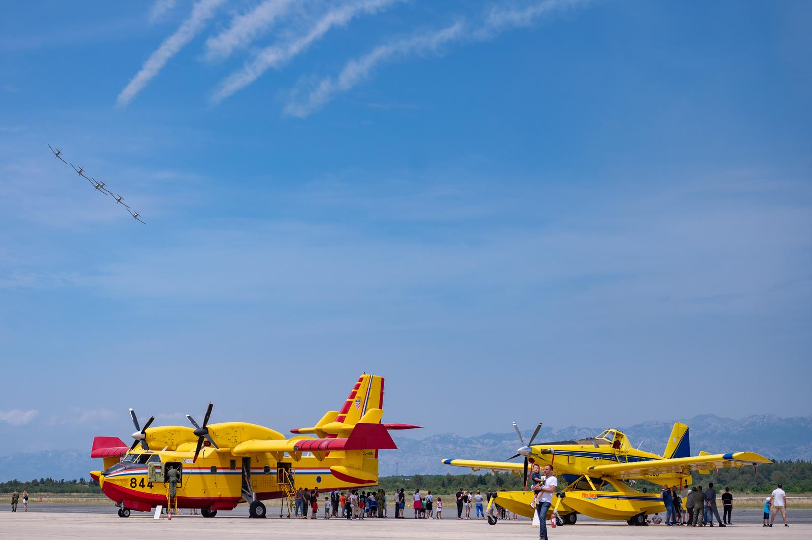 Dan otvorenih vrata vojarne u Zemuniku Dan otvorenih vrata vojarne u Zemuniku