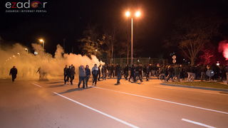 Okupljanje Tornada na Forumu i korteo do Krešinog doma Okupljanje Tornada na Forumu i korteo do Krešinog doma