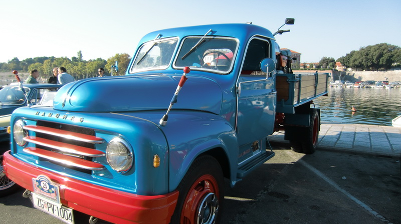 Oldtimer rally “100 kilometara Zadra”