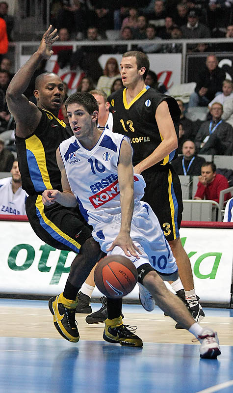 KK Zadar – KK Maroussi Costa Coffee