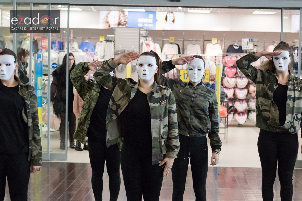 Plesni karneval u City Galleriji Plesni karneval u City Galleriji