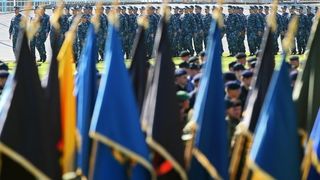 Svečano postrojavanje na stadionu u Kranjčevićevoj u povodu Dana Oružanih snaga Republike Hrvatske. Foto. PIXSELL Svečano postrojavanje na stadionu u Kranjčevićevoj u povodu Dana Oružanih snaga Republike Hrvatske. Foto. PIXSELL