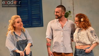 Mjuzikl Mamma Mia kazališta Komedija u dvorani Krešimir Ćosić