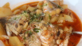 Dani izvornih tradicijskih jela privlačkih ribara i sabunjara Dani izvornih tradicijskih jela privlačkih ribara i sabunjara