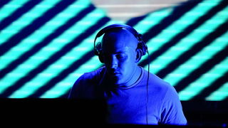 Zrce, 020712,
Nocni zivot na plazi Zrce.
Hideout Festival, do sada bio najposjeceniji dan , s oko otprilike 5000 posjetitelja samo u Aquariusu. Kao zvijezda veceri nastupio je Skrillex , a osim njega nastupali su Skream and Benga, Chase and Status, Sub Fo Zrce, 020712,
Nocni zivot na plazi Zrce.
Hideout Festival, do sada bio najposjeceniji dan , s oko otprilike 5000 posjetitelja samo u Aquariusu. Kao zvijezda veceri nastupio je Skrillex , a osim njega nastupali su Skream and Benga, Chase and Status, Sub Fo