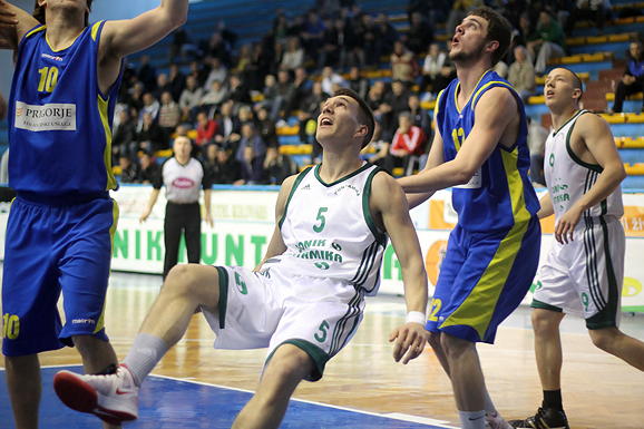 KK Sonik Puntamika – KK Križevci 67-76 (foto:Saša Čuka) KK Sonik Puntamika – KK Križevci 67-76 (foto:Saša Čuka)