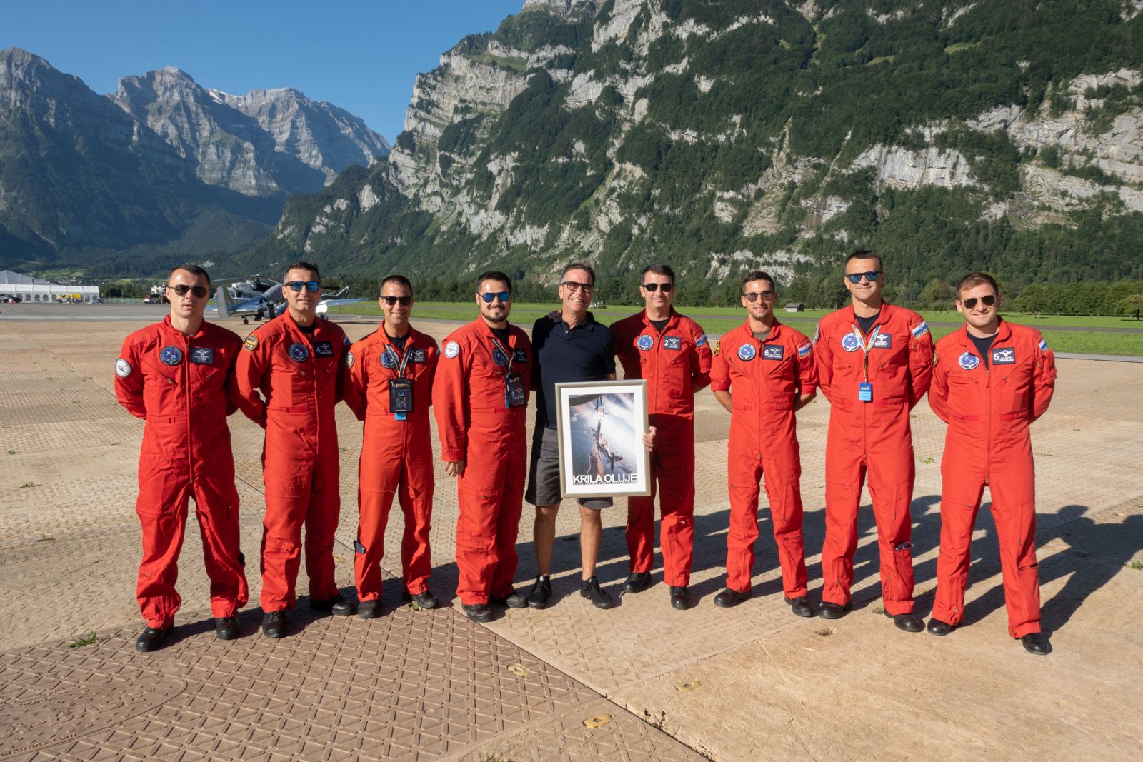 “Krila Oluje” nastupila u Švicarskoj