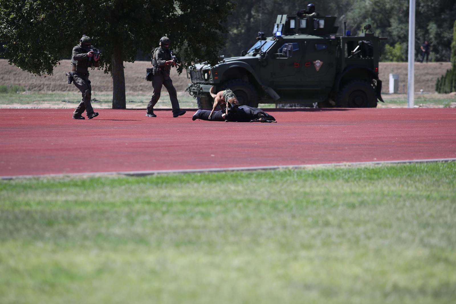 Preleti Rafalea i Krila oluje na obilježavanju 29. obljetnice VRO Oluja @ Knin Preleti Rafalea i Krila oluje na obilježavanju 29. obljetnice VRO Oluja @ Knin