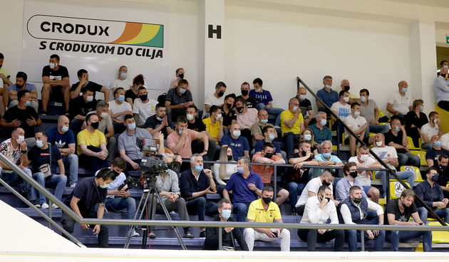 Finale doigravanja, 4. utakmica: KK Split – KK Zadar 81-68