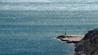 Maslenički most na udaru jake bure Maslenički most na udaru jake bure