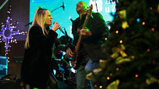 Sveti Nikola i bend Zaratino razveselili i zabavili posjetitelje Sveti Nikola i bend Zaratino razveselili i zabavili posjetitelje