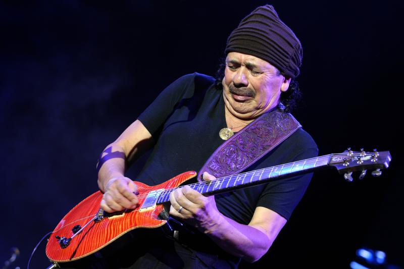 29.07.2013., Zadar – Svjetski poznati gitarist Carlos Santana nastupio je ispred zadarskih Jazina pred nekoliko desetaka tisuca posjetitelja. Photo: Dino Stanin/PIXSELL 29.07.2013., Zadar – Svjetski poznati gitarist Carlos Santana nastupio je ispred zadarskih Jazina pred nekoliko desetaka tisuca posjetitelja. Photo: Dino Stanin/PIXSELL