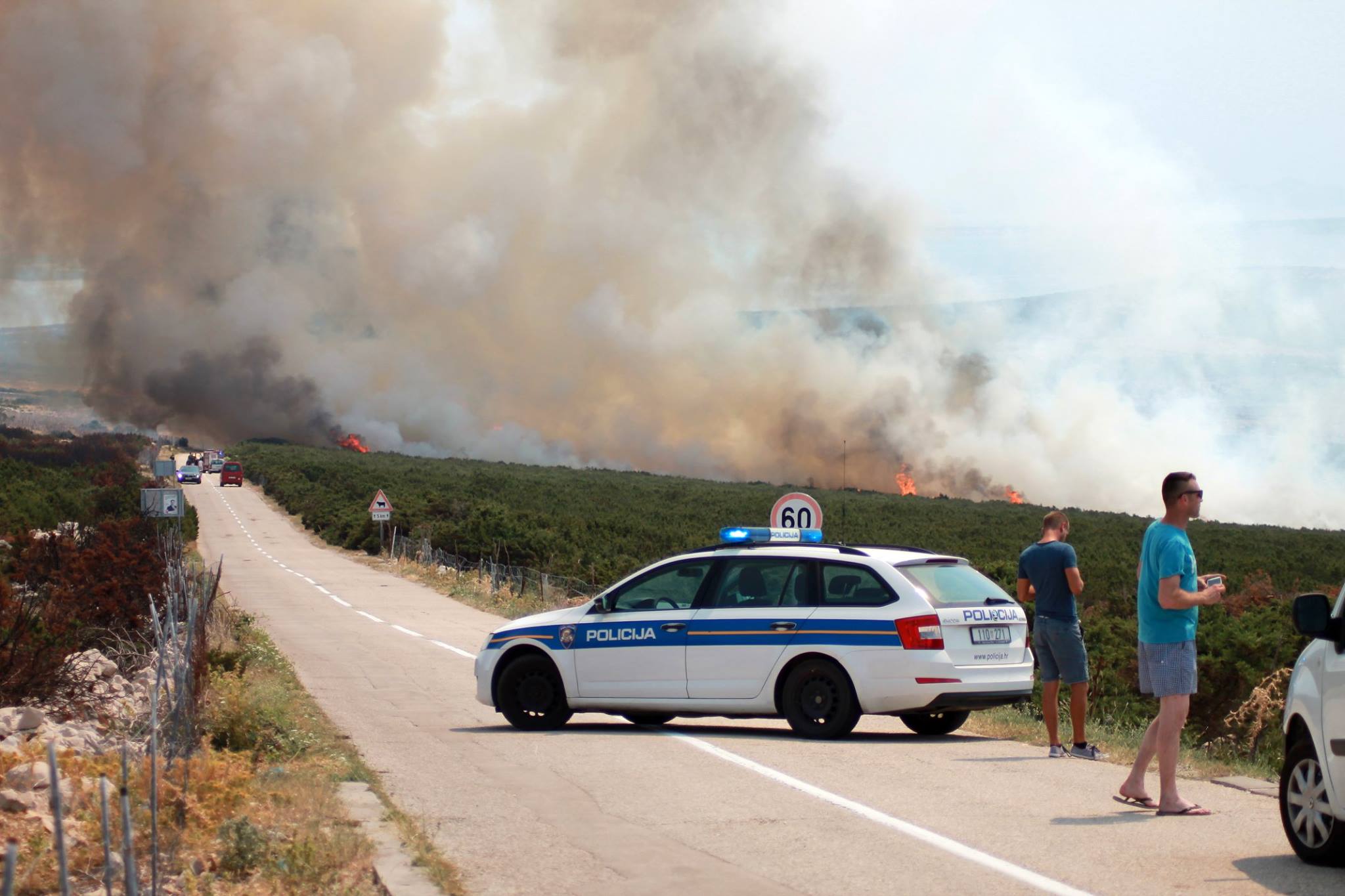 Pod kontrolu stavljen ponovo aktiviran požar kod Košljuna na Pagu