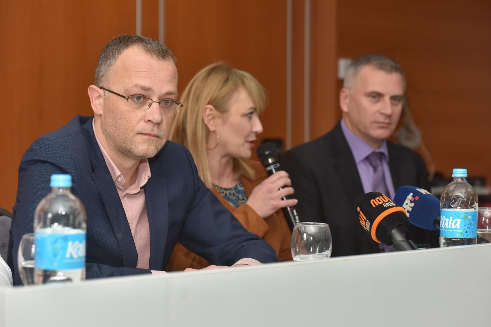 Esih i Hasanbegović predstavili koordinatore zadarske podružnice stranke Neovisni za Hrvatsku