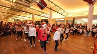 Sveti Nikola u Supernova centru 6. prosinca 2016.  Foto: Iva Perinčić