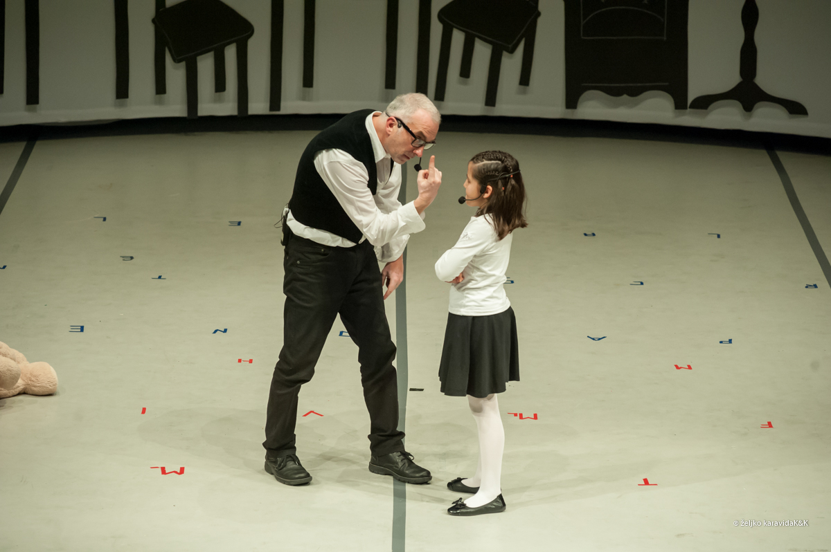 HNK Zadar: Predstava plesne udruge Gesta – “Odgojooj”