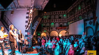 Donosimo fotografije s fantastičnog prvog dana Tabor Film Festivala Autor fotografija je Julien Duval Donosimo fotografije s fantastičnog prvog dana Tabor Film Festivala Autor fotografija je Julien Duval