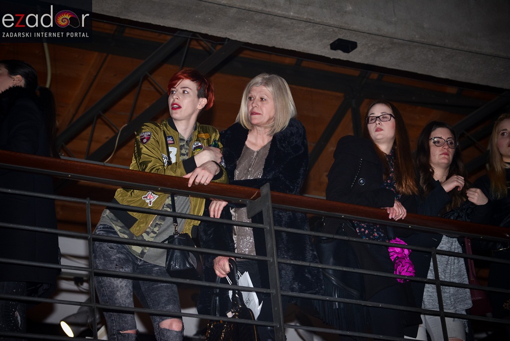 10. Festival vjenčanja: Modna revija vjenčanica i revija cvijeća 10. Festival vjenčanja: Modna revija vjenčanica i revija cvijeća