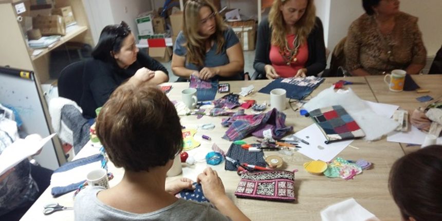 Eko Zadar: Radionica kreativnog recikliranja tekstila “Pačvork (Patchwork)- slikanje krpicama” Eko Zadar: Radionica kreativnog recikliranja tekstila “Pačvork (Patchwork)- slikanje krpicama”