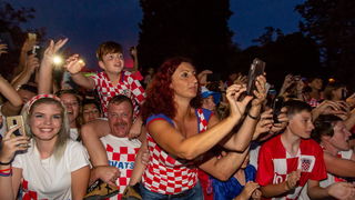 Veličanstven doček četvorice zadarskih Vatrenih od Gradskog mosta do Foruma
