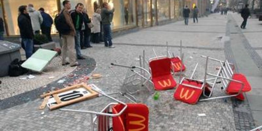 Rezultati divljanja BBB u Pragu (Foto:futbol.sport.cz)