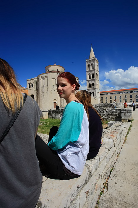 Skitnja gradom by Roberto Lerga