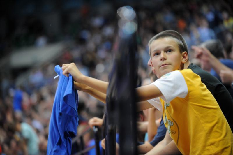 Image 727485 (auto) Image 727485 (auto)