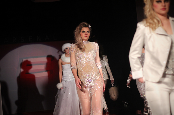 Ki-N-ky by E production (foto:Saša Čuka) Ki-N-ky by E production (foto:Saša Čuka)