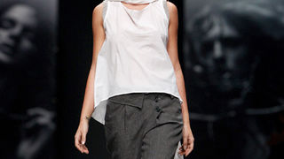 Jučer je završeno izdanje Cro A Porter-a @ LAUBA na kojem su svoje kolekcije predstavili: Ivona Martinko, Jelena Aleksić, Etna Maar, SPIRIT by T.B./ Tomislav Bahorić Jučer je završeno izdanje Cro A Porter-a @ LAUBA na kojem su svoje kolekcije predstavili: Ivona Martinko, Jelena Aleksić, Etna Maar, SPIRIT by T.B./ Tomislav Bahorić