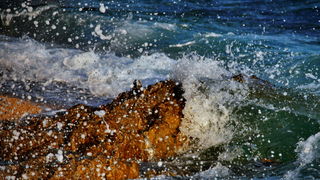 Valovi na Puntamici kroz objektiv Leonarda Kvarantana