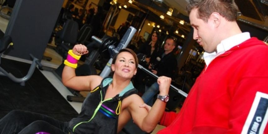 Indira i Narcis Mujkić ( foto Index.hr) Indira i Narcis Mujkić ( foto Index.hr)