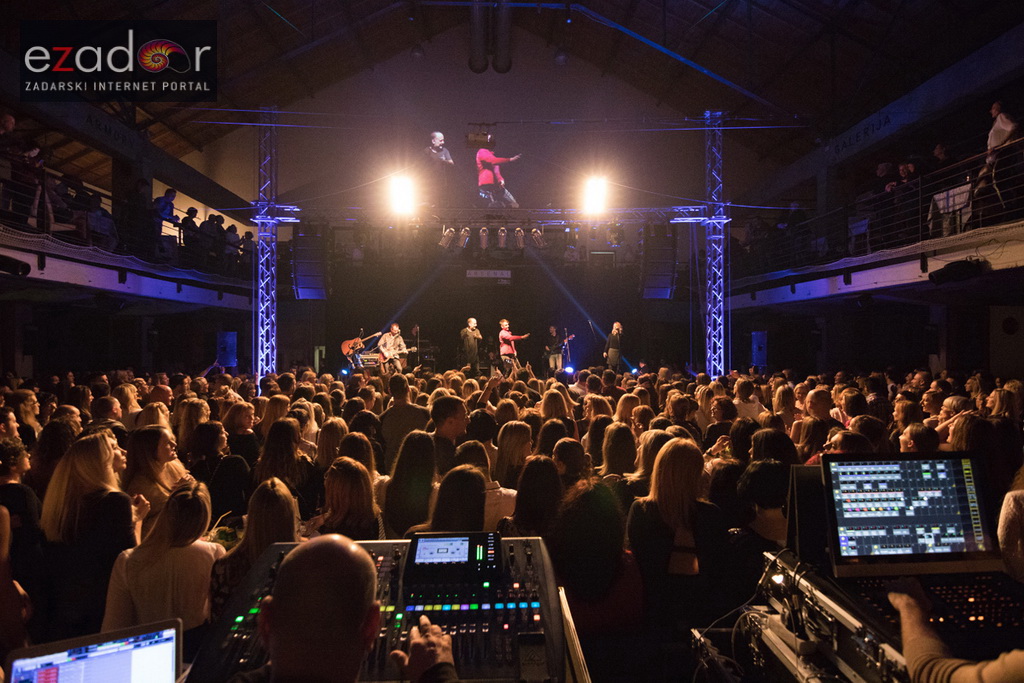 Tony Cetinski @ Arsenal Zadar, 24. studenog 2017. Tony Cetinski @ Arsenal Zadar, 24. studenog 2017.