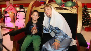 Sv. Luce razveselila mališane u Supernova centru, Foto: Iva Perinčić Sv. Luce razveselila mališane u Supernova centru, Foto: Iva Perinčić